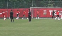 国足记者爆料新闻最新,揭秘国足备战世界杯关键策略与挑战